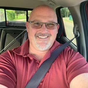 Meet your Posher, Derek